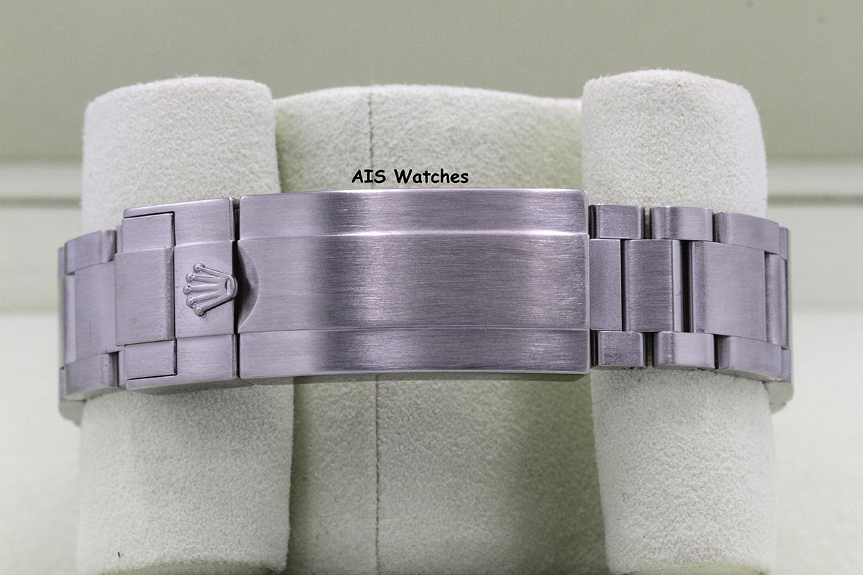 Rolex 116610LN Submariner Date 40MM Black Ceramic Bezel 2013 Box & Papers