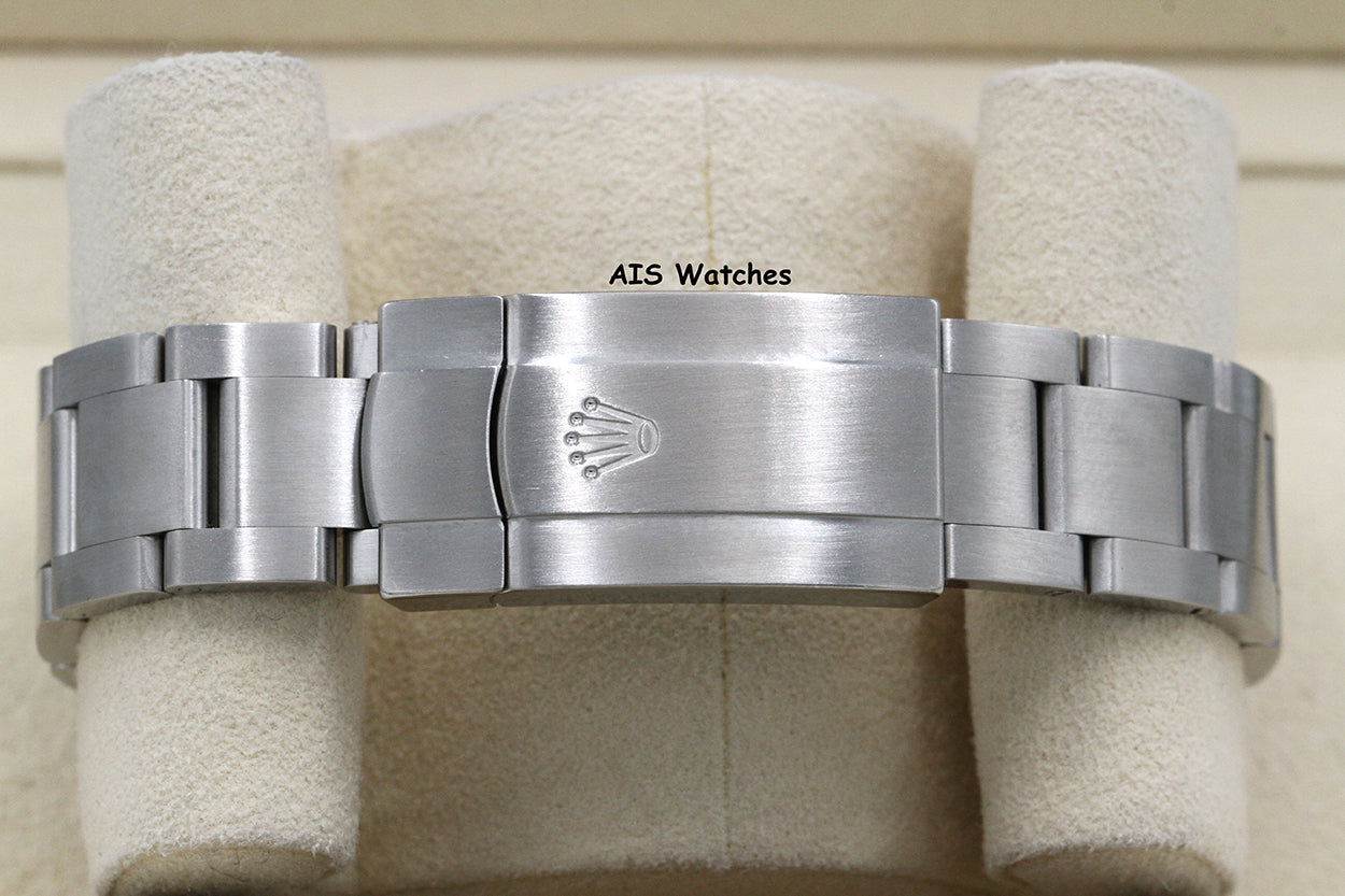 Rolex 124300 Oyster Perpetual 41 MM Green Dial 2023 Box & Papers