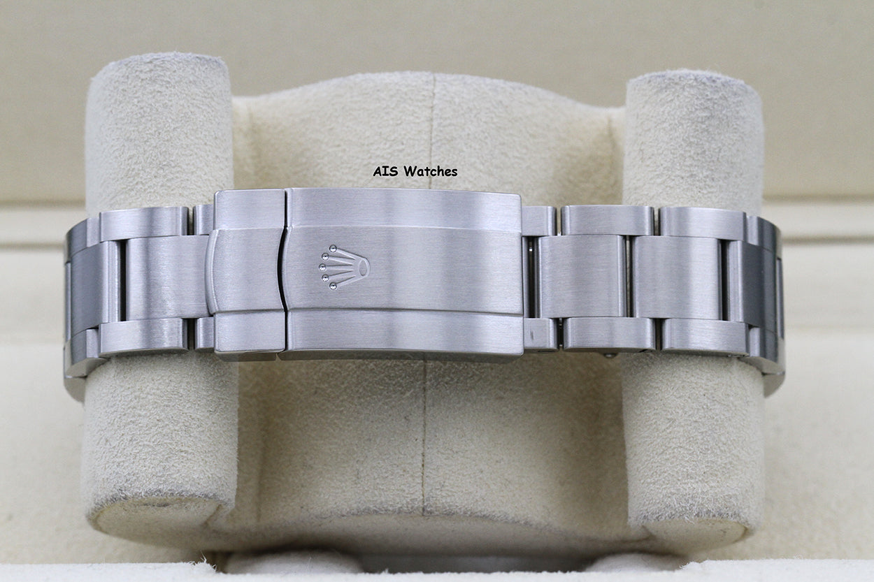Rolex 124300 Oyster Perpetual 41 MM Blue Dial 2020 Box & Papers
