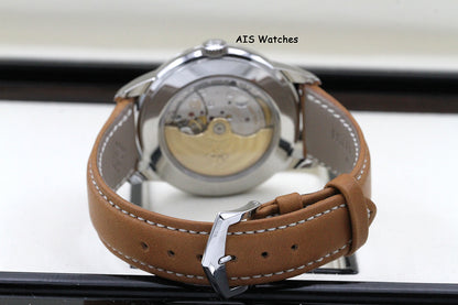 BNIB Patek Philippe Calatrava Weekly Calendar 5212A Stainless Steel Box & Paper