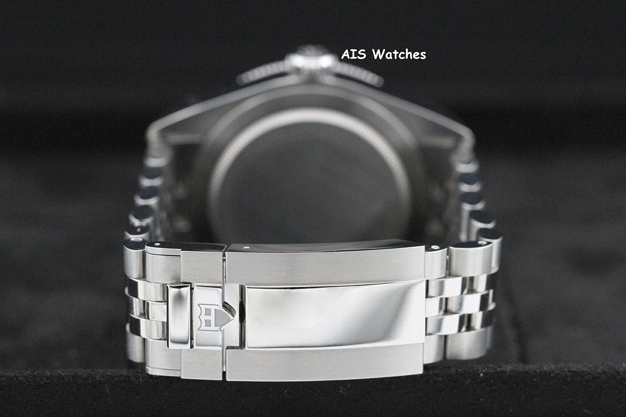 Tudor M7939A1A0RU Black Bay 58 Burgundy Dial SS Jubilee Bracelet B&P