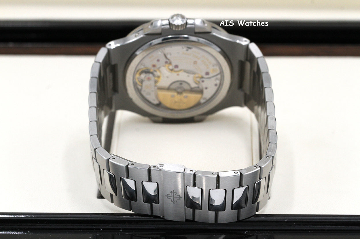 Patek Philippe Nautilus 5712/1A Blue Dial Stainless Steel Box & Papers
