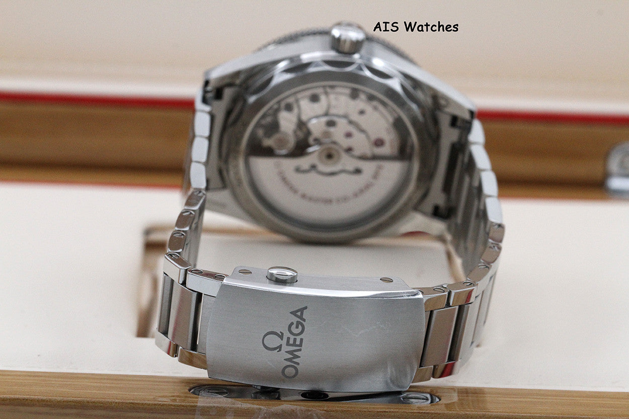 Omega Seamaster 300 Heritage Black Master Chrono 234.30.41.21.01.001 41MM 2023 B&P