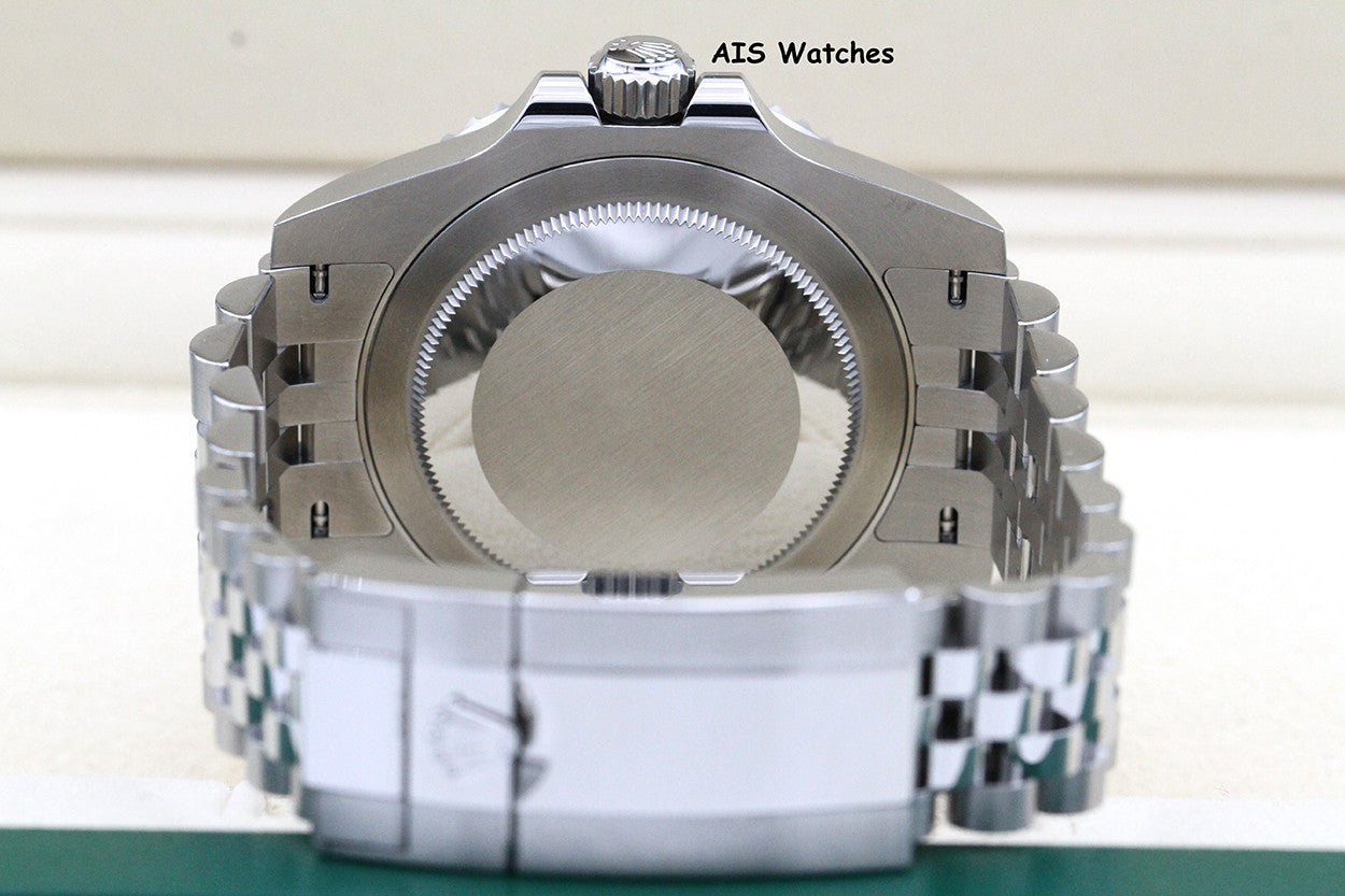 BNIB Rolex GMT Master II 126710GRNR Jubilee Black / Grey Bezel Bruce Wayne B&P