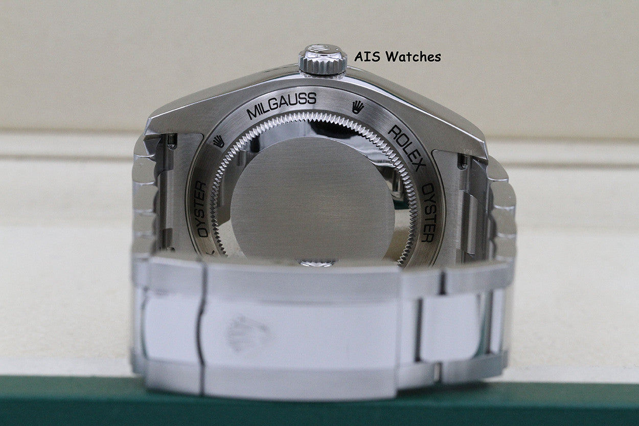Rolex Milgauss 116400GV Black Dial / Green Crystal 2021 Box & Papers