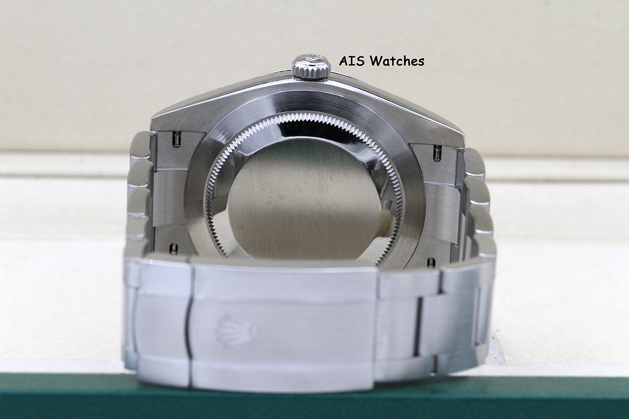 Rolex 124300 Oyster Perpetual 41 MM Green Dial 2022 Box & Papers