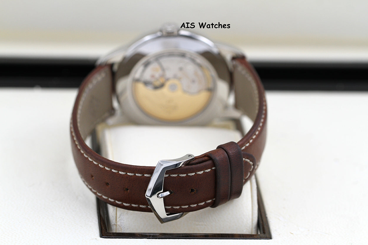 Patek Philippe Calatrava Weekly Calendar 5212A Stainless Steel Box & Paper