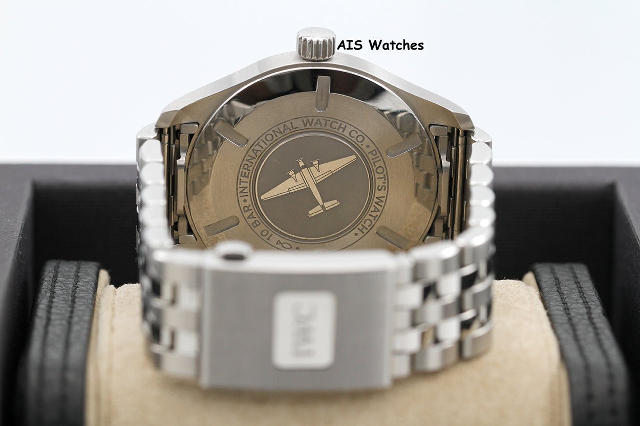 IWC Schaffhausen IW328204 Pilot's Watch Mark XX 40MM Blue Dial SS Bracelet 2025 B&P