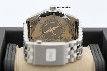 IWC Schaffhausen IW328204 Pilot's Watch Mark XX 40MM Blue Dial SS Bracelet 2025 B&P