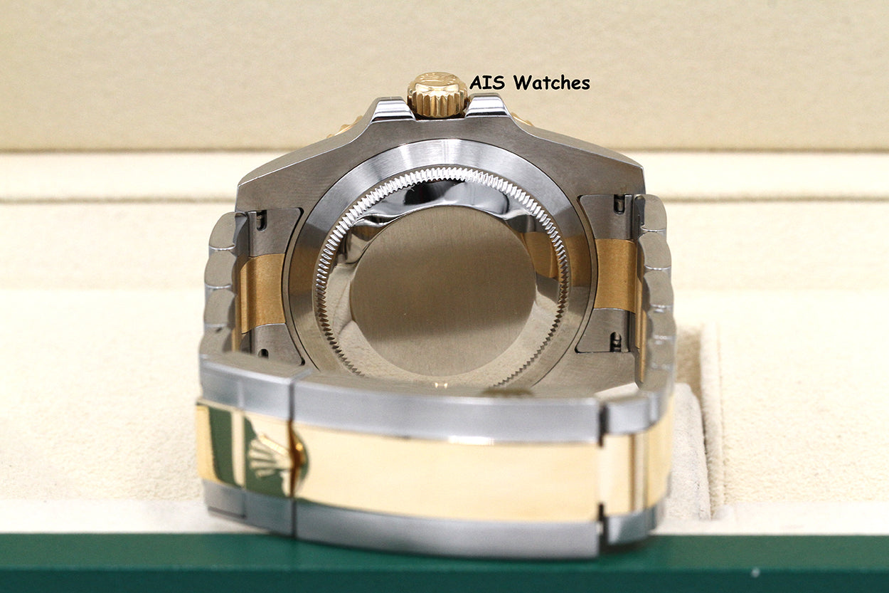 Rolex Submariner 18K YG/SS 116613LN Black Dial Ceramic 40MM 2015 B&P