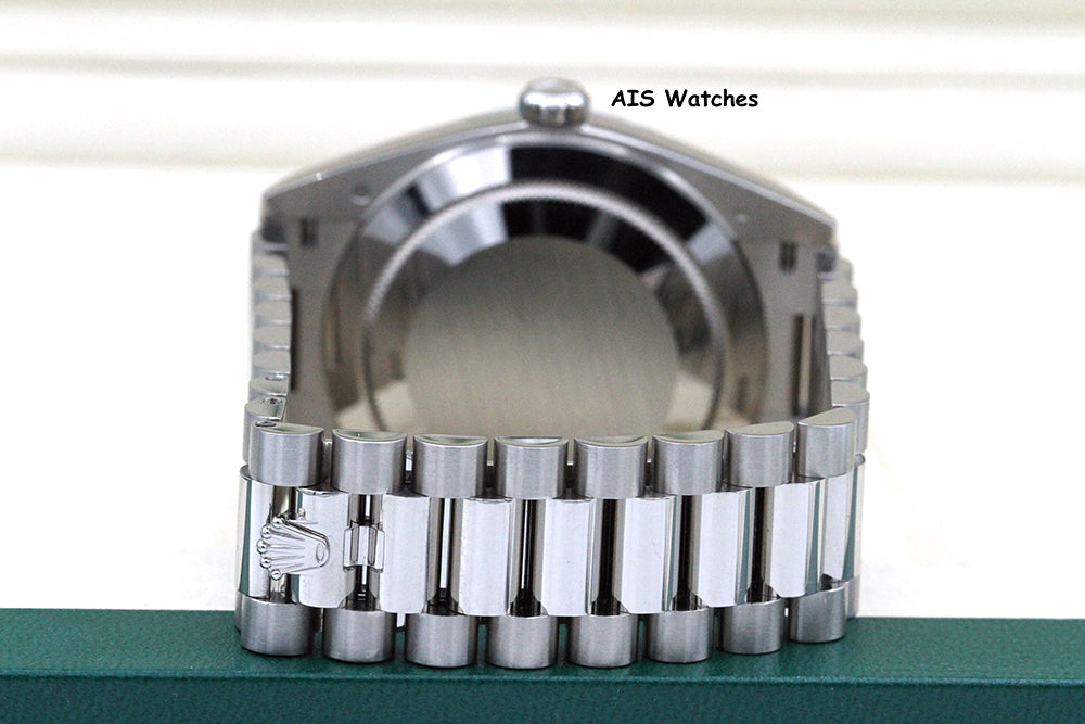 BNIB Rolex 228239 DayDate 40MM DD40 18K White Gold Olive Green Roman Dial B&P