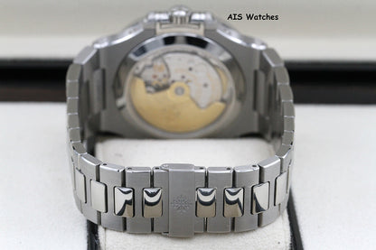 Patek Philippe Nautilus 5726/1a Annual Calendar 40.50MM SS 2017 B&P