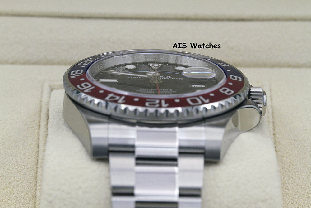 BNIB Rolex GMT Master II 126710BLRO Red Blue Pepsi / Oyster Box & Papers