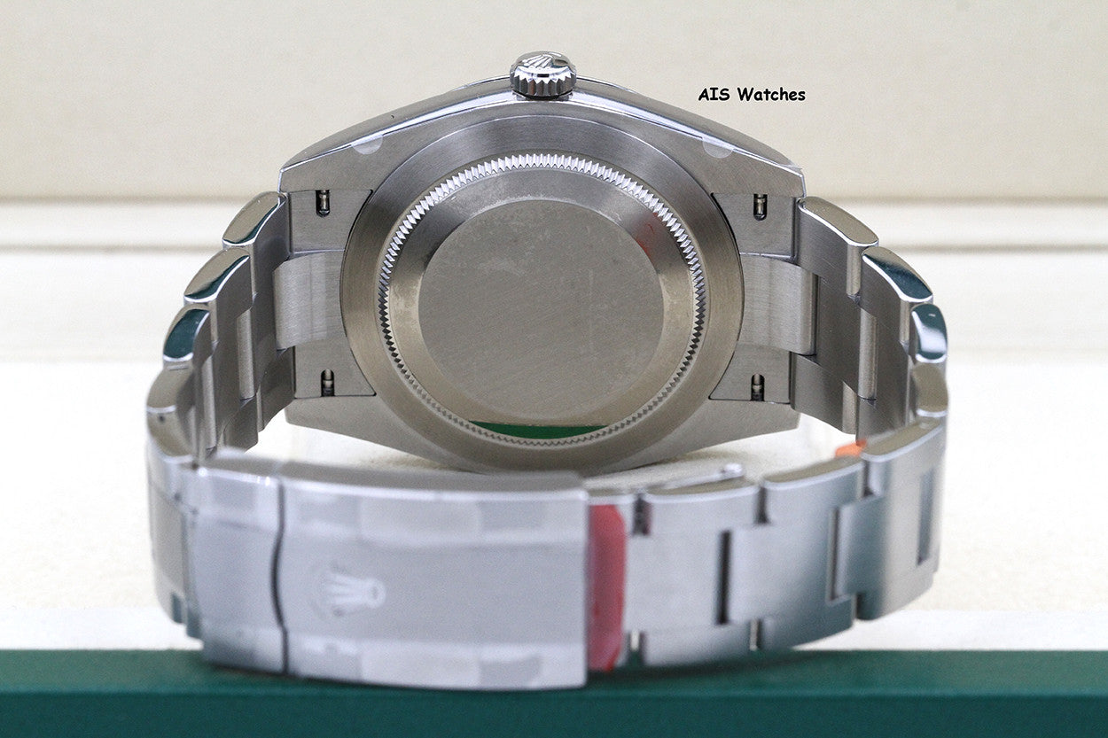 BNIB/NOS Rolex 124300 Oyster Perpetual 41 MM Green Dial Box & Paper
