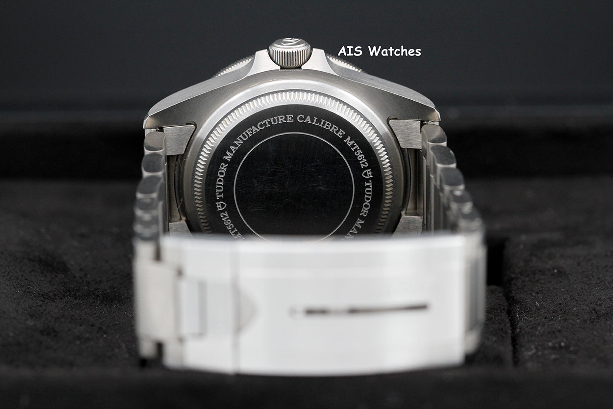 Tudor Pelagos 25600TN Black Dial Titanium Box & Papers