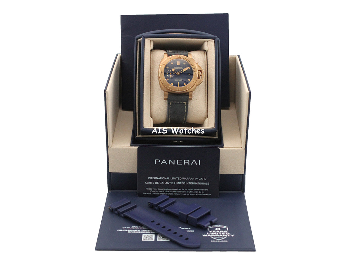 Panerai PAM 1074 Luminor Submersible 42 3 Days 42MM Box & Paper