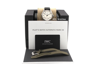 IWC Schaffhausen IW328207 Pilot 40MM White Dial 2023 B&P