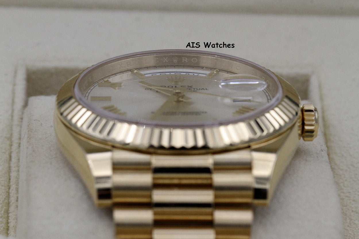 Rolex 228238 DayDate 40MM DD40 Yellow Gold Silver Roman Dial 2019 Box & Papers