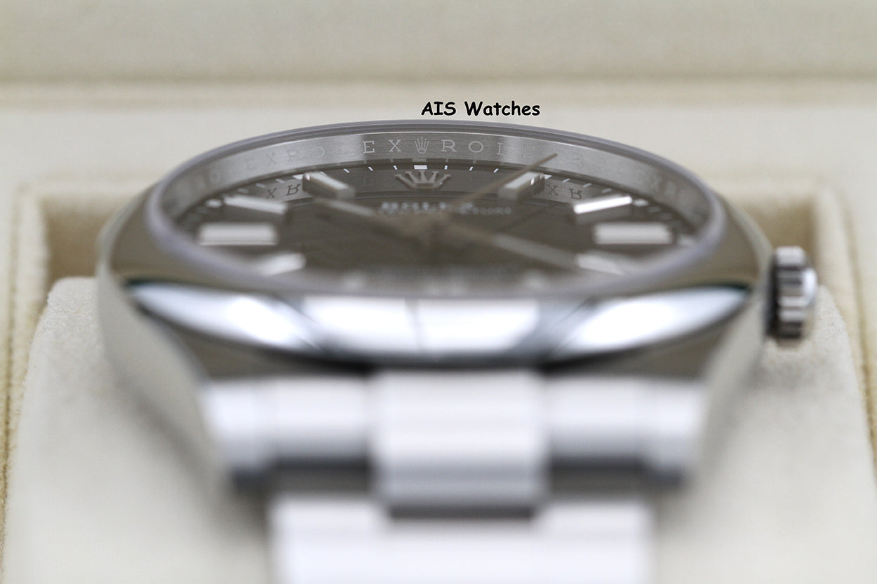 Rolex 124300 Oyster Perpetual 41 MM Black Dial 2022 Box & Papers