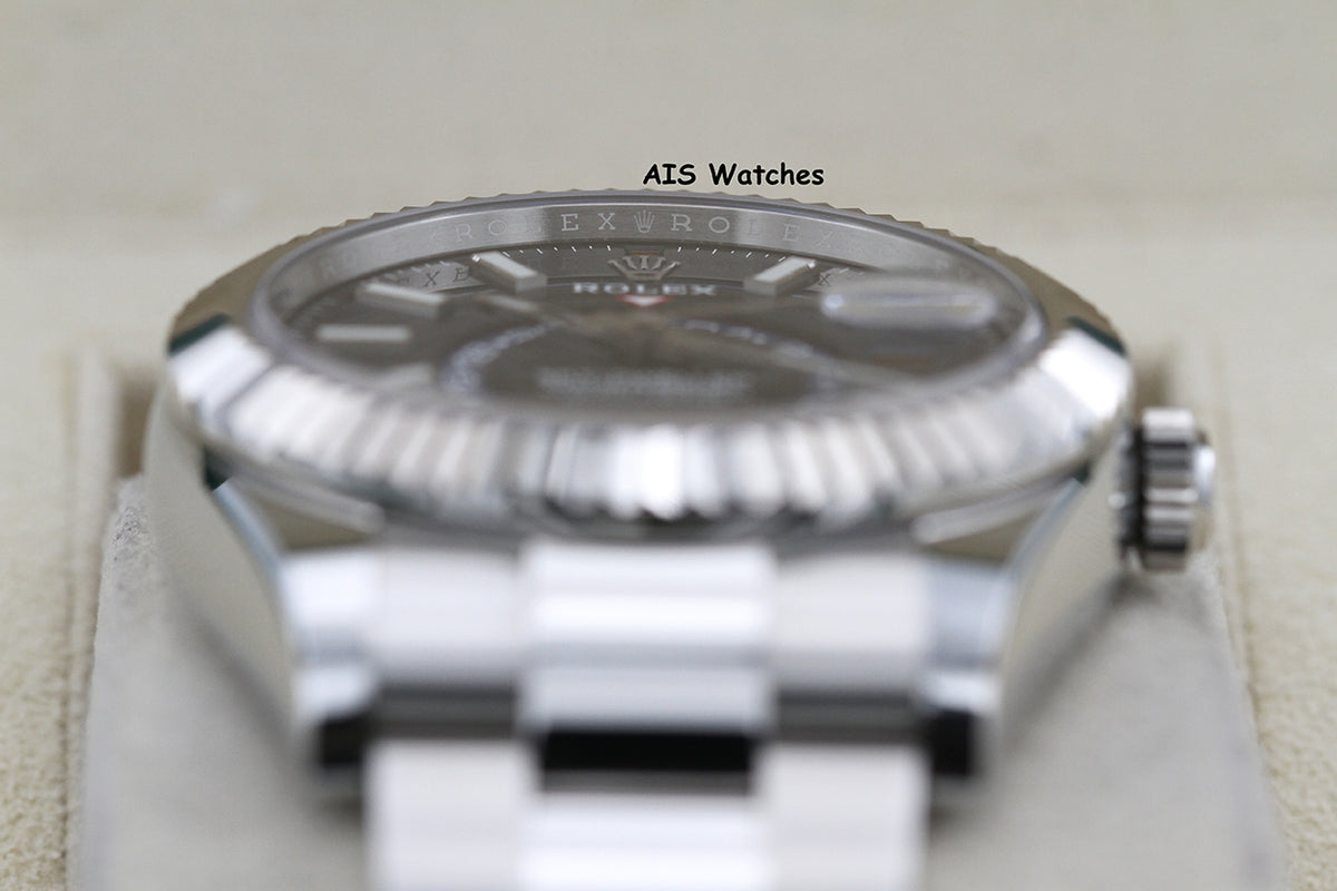 Rolex 326934 Sky-Dweller Stainless Steel Blue Dial Oyster 2021 Box & Papers