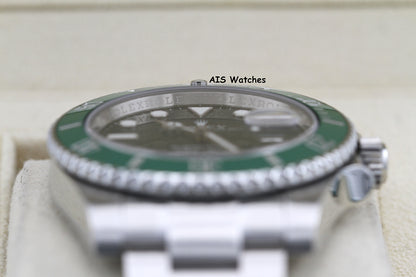 Rolex Submariner 116610LV HULK Green Dial and Ceramic Bezel Box & RSC Card 2022