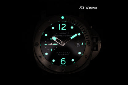 Panerai PAM 25 Luminor Submersible Hobnail 44MM Black Titanium