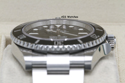 Rolex Submariner Ceramic No Date 124060 41MM 2022 Box & Papers