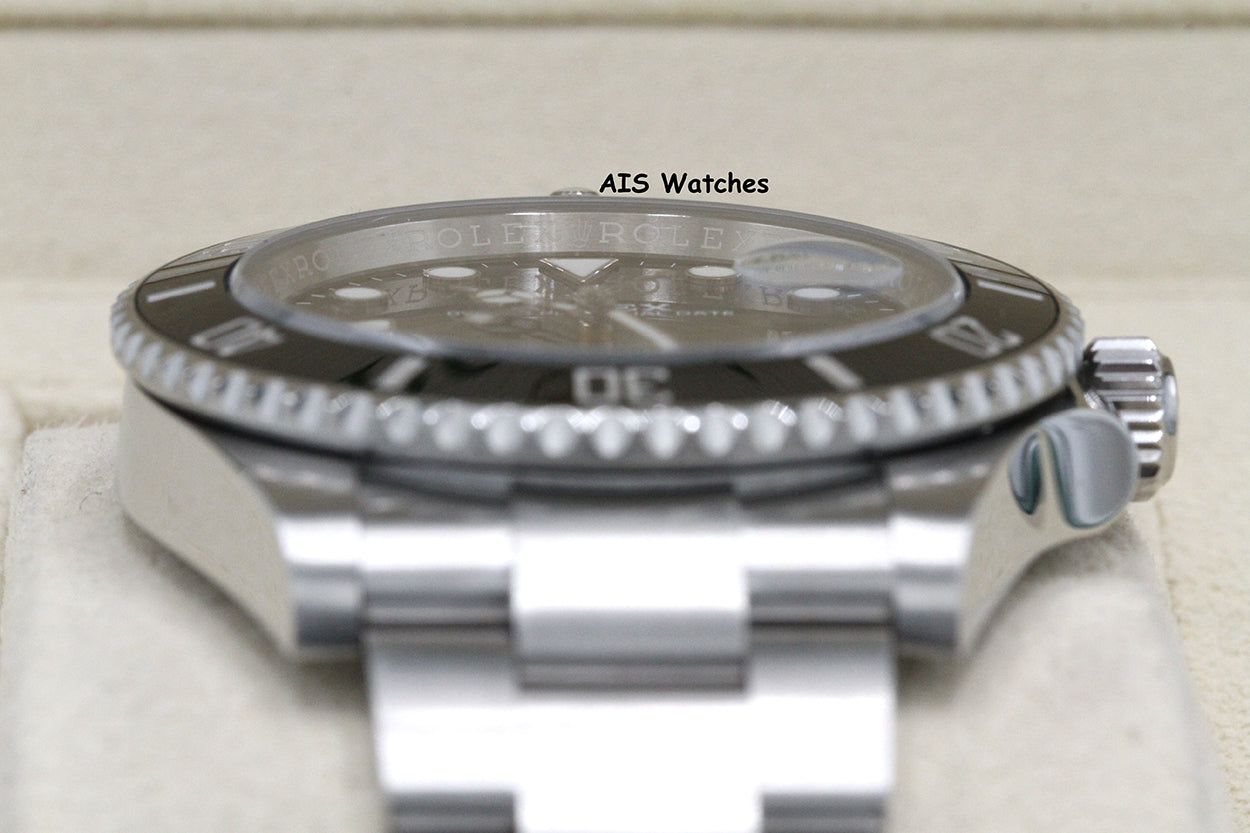 Rolex Submariner Ceramic Date 126610LN 41MM 2020 Box & Paper