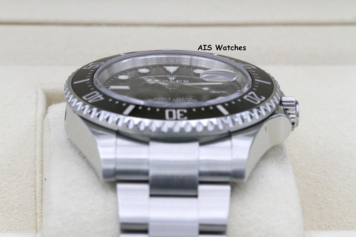 Rolex 126600 43MM RED SEA-DWELLER SD43 MK2 Dial 50th Anniversary 2020 Box & Paper