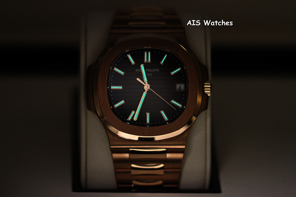 Patek Philippe Nautilus 18K Rose Gold 5711/1R Box & Papers