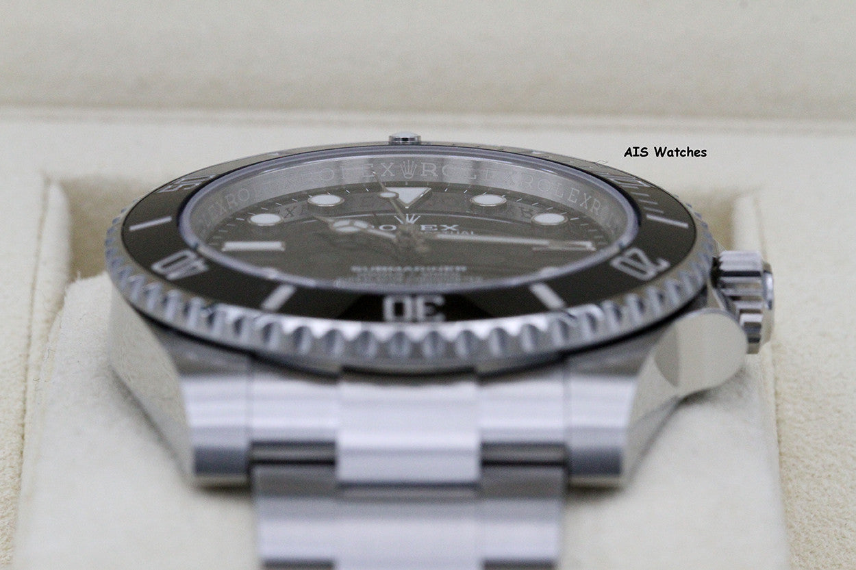 Rolex Submariner 114060 No Date 40MM Ceramic Bezel 2019 Box & Papers