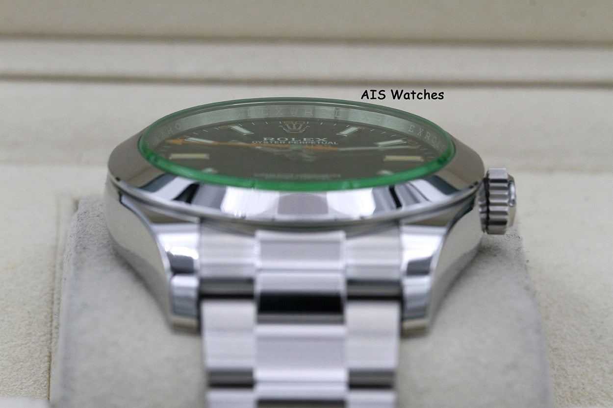 Rolex Milgauss 116400GV Black Dial / Green Crystal 2021 Box & Papers
