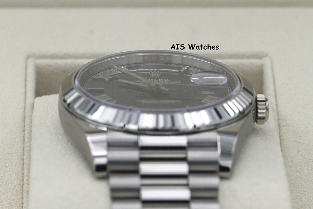 BNIB Rolex 228239 DayDate 40MM DD40 White Gold Blue Roman Dial