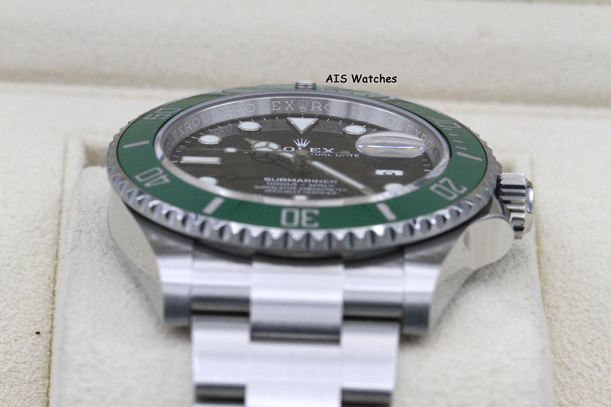 Rolex Submariner Date Ceramic Green Bezel 126610LV 41MM 2023 Box&Paper