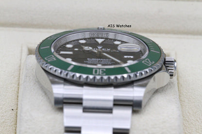 Rolex Submariner Date Ceramic Green Bezel 126610LV 41MM 2023 Box&Paper