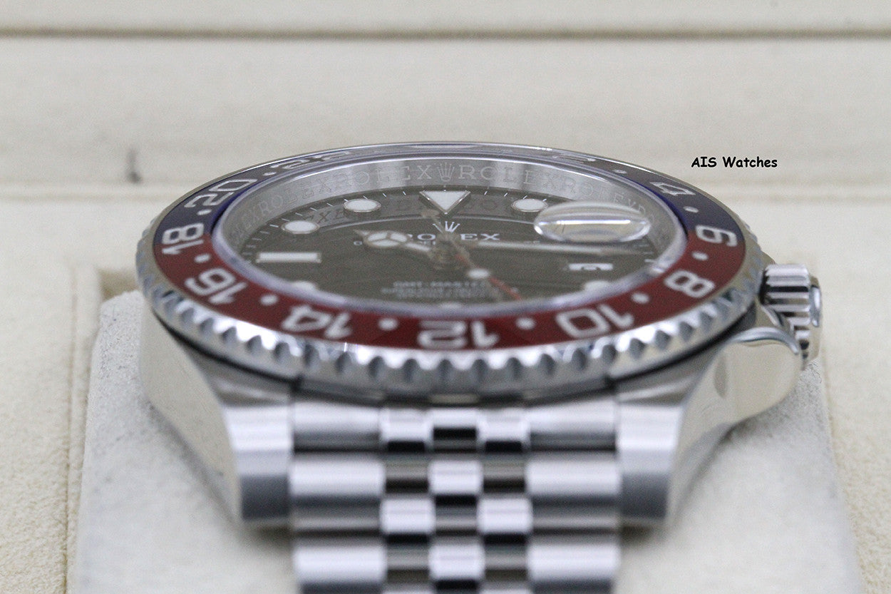 Rolex GMT Master II 126710BLRO Red Blue Pepsi Jubilee 2020 Box & Papers