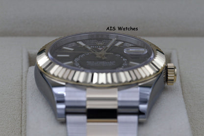 Rolex 326933 Sky-Dweller 18K Yellow Gold / Stainless Steel Black Dial B&P