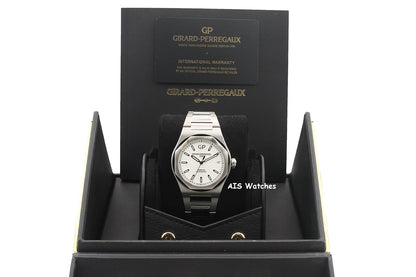 Girard-Perregaux Laureato 81010-11-131-11A White Dial 42MM Box & Paper