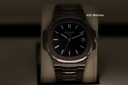 BNIB Patek Philippe 5811/G Nautilus Blue Dial 18K White Gold Box & Papers