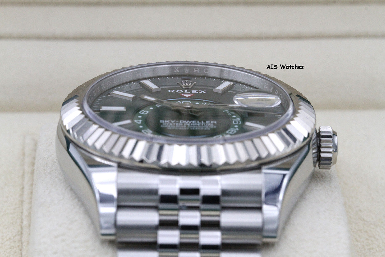 Rolex 326934 Sky-Dweller Stainless Steel Green Dial Jubilee 2024 Box & Papers