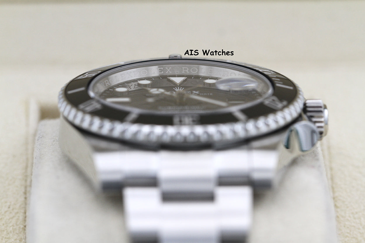 Rolex 116610LN Submariner Date 40MM Black Ceramic Bezel 2018 Box & Papers