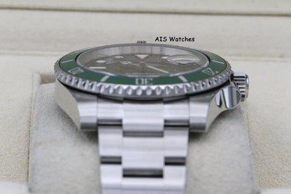 Rolex Submariner 116610LV HULK Green Dial and Ceramic Bezel 2018 Box & Paper