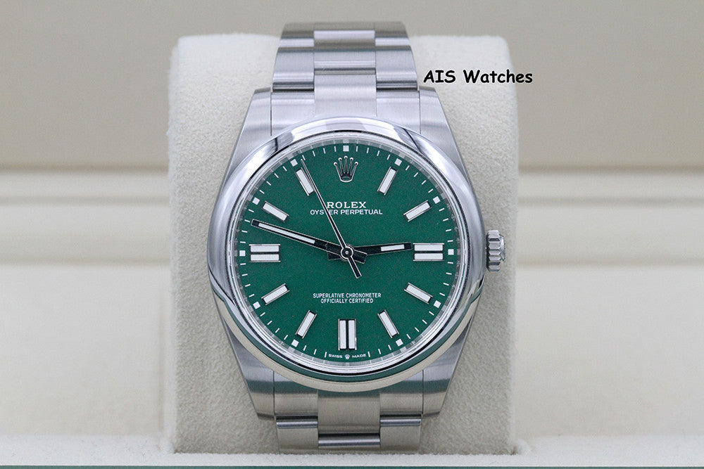 BNIB Rolex 124300 Oyster Perpetual 41MM Green Dial Box & Papers