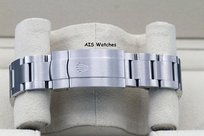 BNIB Rolex 124300 Oyster Perpetual 41MM Green Dial Box & Papers