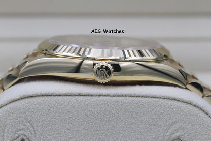 BNIB Rolex 228238 DayDate 40MM DD40 Yellow Gold Champagne Roman Dial