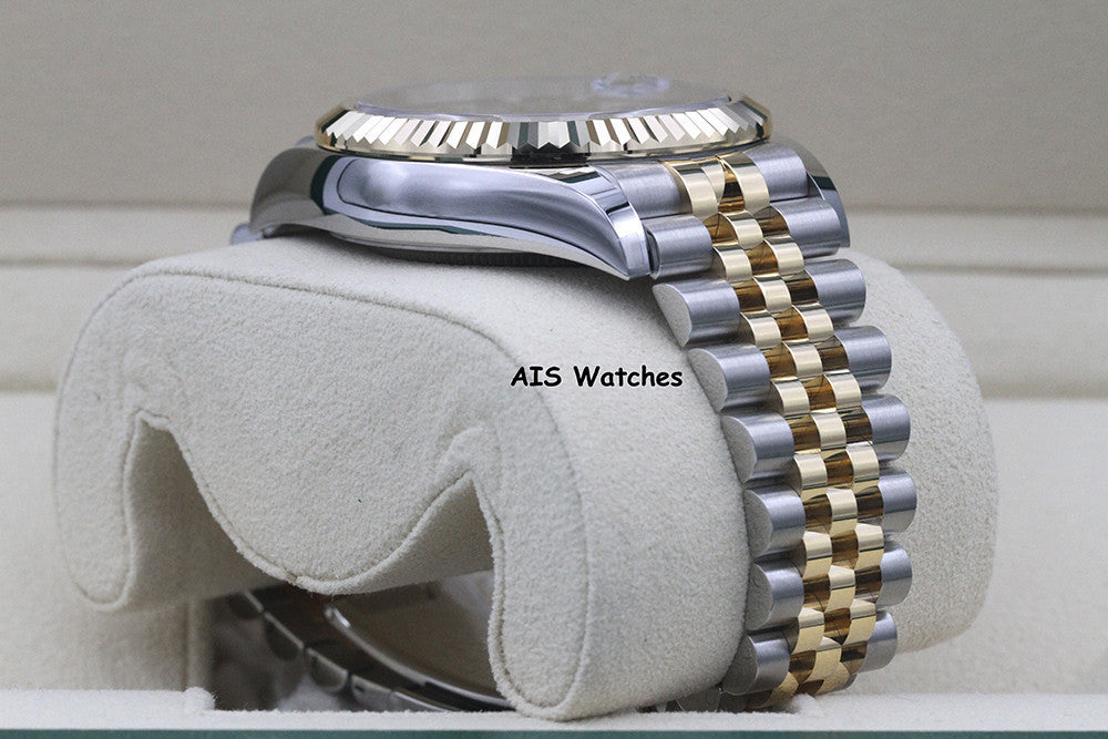 Rolex 326933 Sky-Dweller 18K Yellow Gold / SS Jubilee Black Dial Box & Papers