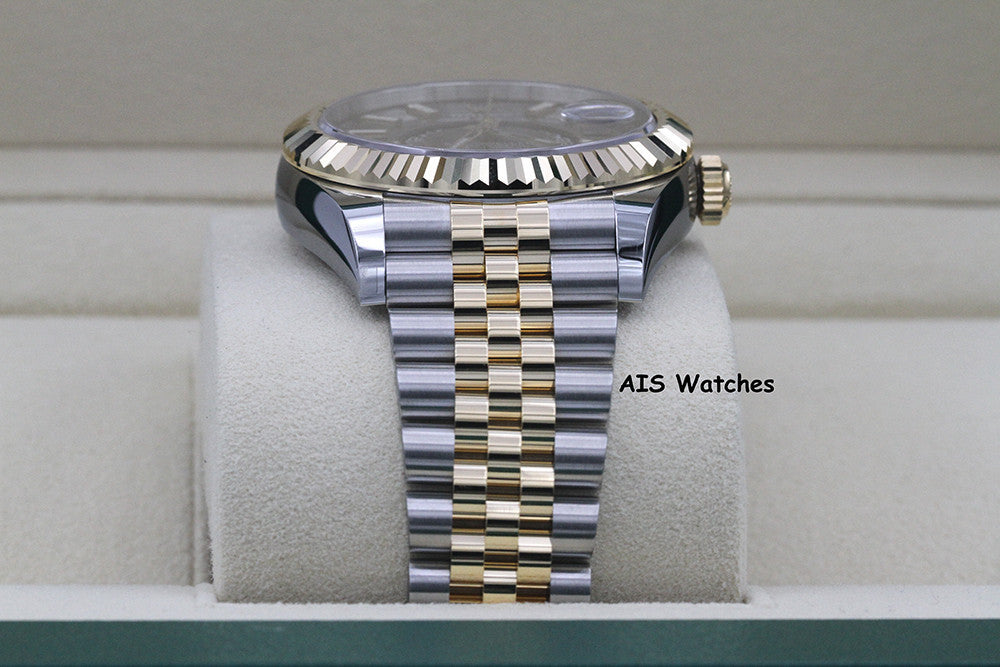 Rolex 326933 Sky-Dweller 18K Yellow Gold / SS Jubilee Black Dial Box & Papers
