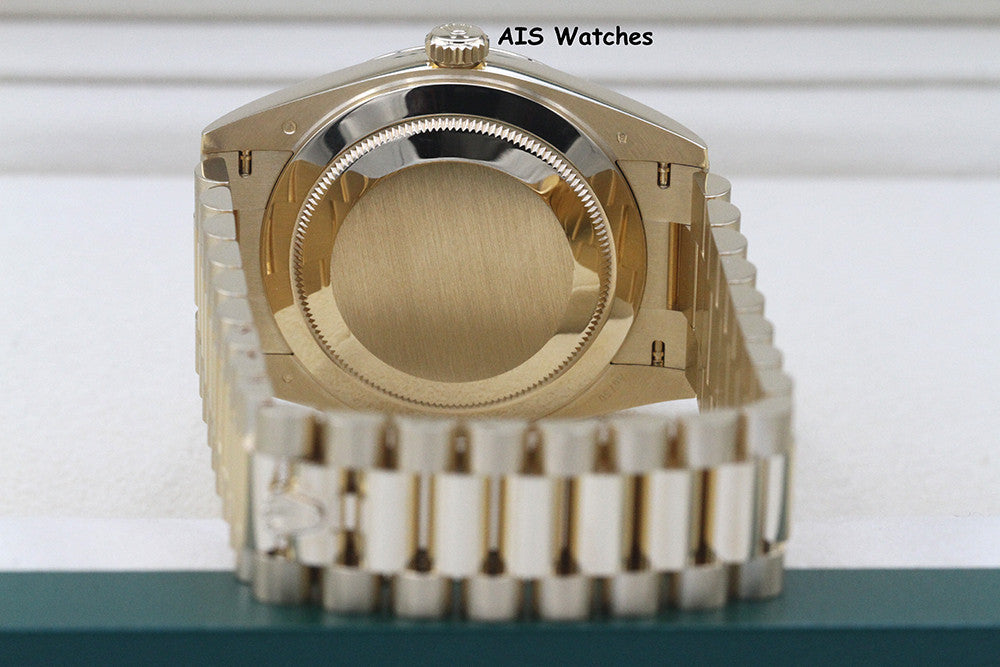 BNIB Rolex 228238 DayDate 40MM DD40 Yellow Gold Silver Roman Dial