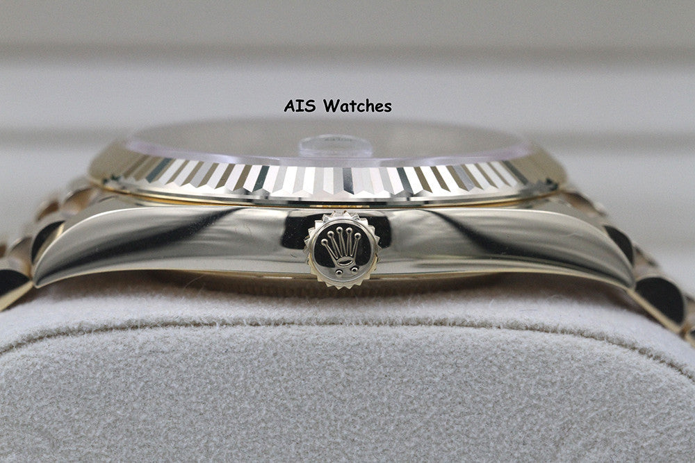 BNIB Rolex 228238 DayDate 40MM DD40 Yellow Gold Silver Roman Dial