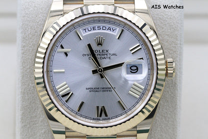 BNIB Rolex 228238 DayDate 40MM DD40 Yellow Gold Silver Roman Dial